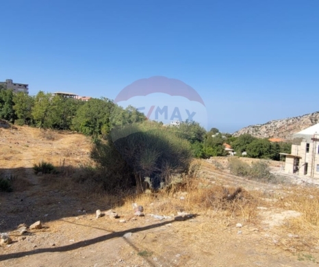 Lands for sale in Ehden - R9-2838 Residential Land for Sale in Ehden - 1,370 m²