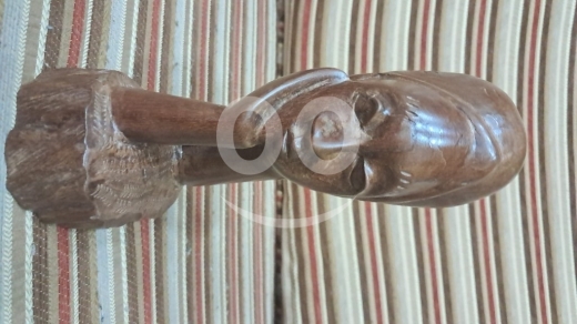 Antiques & Collectibles in Dekouaneh - تمثال أفريقي خشب موغانو حفر إيد إرتفاع ١٨ سنتم السعر ٢٥ $