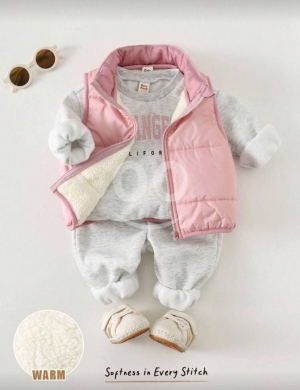 Vêtements, chaussures et accessoires dans Tripoli - طقم شتوي للأطفال 3 قطع مع سترة منفوخة وردية | Kids 3-Piece Winter Set with Pink Puffer Vest