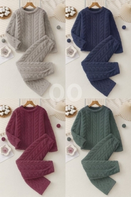 Clothes, Footwear & Accessories in Beirut City - Womens Winter Fluffy Pajama Set