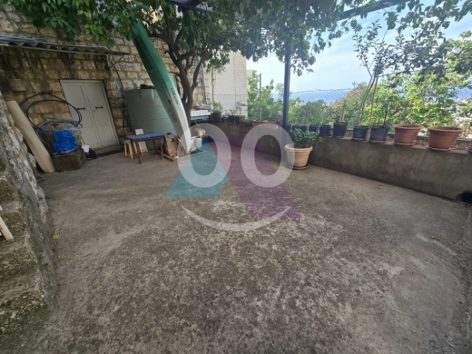 Other real estate in Zouk Mikaël - 630m2 Traditional Lebanese House+terrace 4sale in Keserwan - كسروانPF73H2