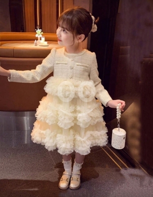 Clothes, Footwear & Accessories in Tripoli - فستان بناتي فاخر من التويد والتول باللون العاجي | Girls&#039; Luxury Ivory Tweed and Ruffled Tulle Dress