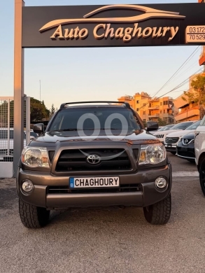 Toyota in Zgharta - Toyota tacoma model 2006