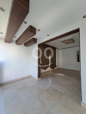 Apartments for sale in Ras-Beyrouth - ساقية الجنزير راس بيروت