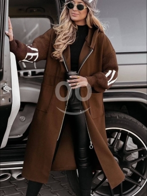 Clothes, Footwear & Accessories in Loussiya - جاكيت طويل مصري
