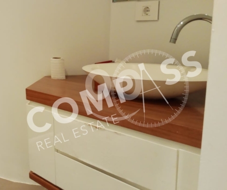 Achrafieh for sale on the 8th floor 245 sqm — 8