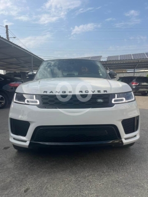 لاند روفر في زغرتا - Range Rover Sport model 2019