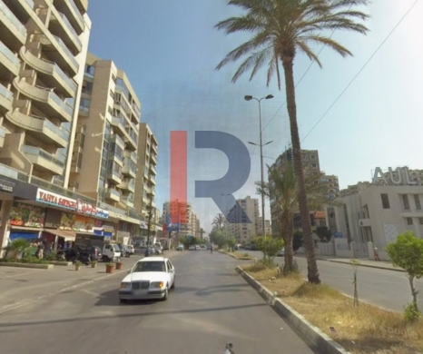 R9-2857 Prime Commercial Space in Tripoli – 3 Floors in High-Traffic Zone