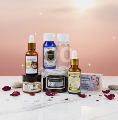 Health & Beauty in Tripoli - للعناية الفائقة ومكافحة التجاعيد Blooming سر الشباب الدائم :مجموعة