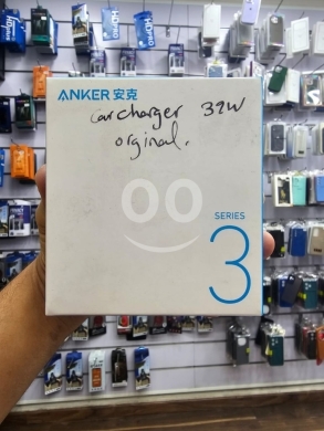 Mobile accessories in Saida - Anker car charger 32w