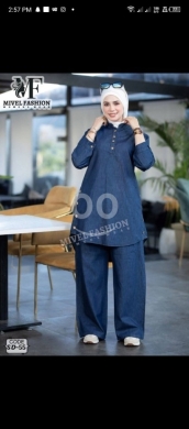 Vêtements, chaussures et accessoires dans Karaoun - &ldquo;موديلات نسائية جديدة - أزياء عصرية بأسعار مميزة
