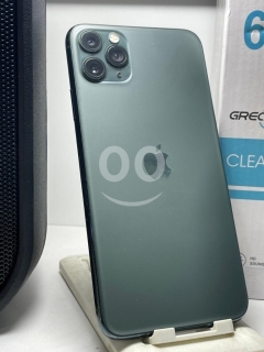 iPhone 11 Pro Max (256GB) for Sale - Very Clean, 84% Battery Health - Midnight Green