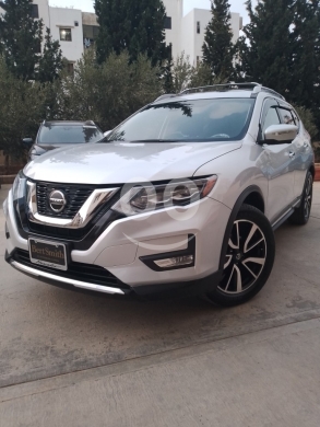 Nissan in Al Bahsas - Nissan Rogue SL PLATINUM 39 Alf Miles
