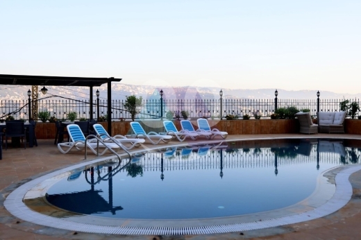 Other real estate in Beit Meri - 2700m2 building fully furnished residential complex 4rent in Bet MeryPE1B537