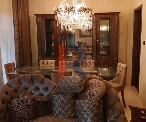 R9-2862 Apartment for Sale in Jemayzet Street – 220 m²