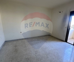 R9-2863 Spacious 4th Floor Rental in Tripoli – 3 Bedrooms