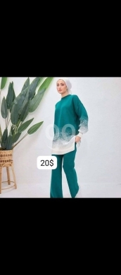 Vêtements, chaussures et accessoires dans Beyrouth - طقم تركي نسائي صوف ناعم