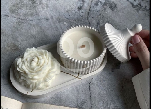 Other Goods in Azmi - Luxury Floral Candle Set