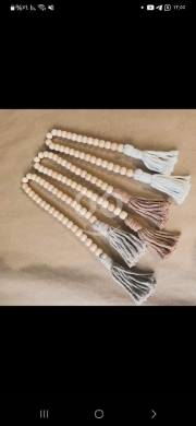 Other Goods in Azmi - سبحة خرز خشبية بوهيمية بشُرابات