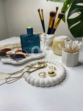 Autres biens dans Azmi - Aesthetic Concrete Trinket Tray Set