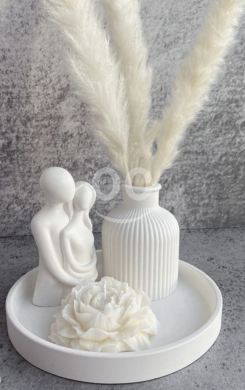 Other Goods in Azmi - Minimalist White Couple Candle