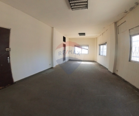 R9-2881 Showroom for Sale in Mina Tripoli – 1000 m² Commercial Space — 8