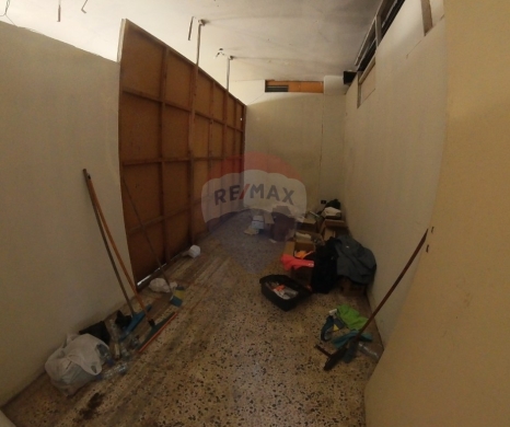 R9-2881 Showroom for Sale in Mina Tripoli – 1000 m² Commercial Space — 3