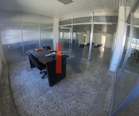 R9-2881 Showroom for Sale in Mina Tripoli – 1000 m² Commercial Space — 9