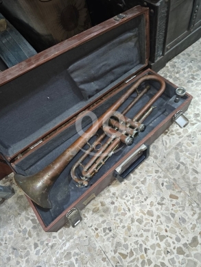 Antiques & Collectibles in Beirut City - Vintage Pan American Trumpet (1930s) | Antique American Brass Instrument with Original Case |