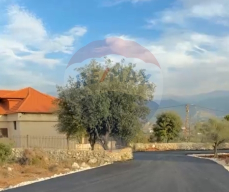 Lands for sale in Btourram - R9-2884 Land for Sale in Bterram Koura - 1650 m² Zoning 20/40