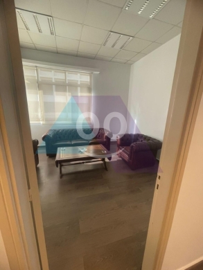 Commercials for rent in Beirut City - 4 offices-Prime Location-4rent in downtownمكاتب للإيجار في وسط المدينةEEO1