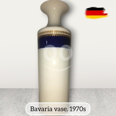 Antiques & Collectibles in Nabatyeh - Collectible Vintage Bavaria Vase 1960s/70s - German Porcelain Blue & Gold