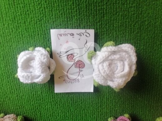 handmade rose keychain — 2