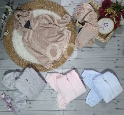 بيجاما بناتي كورال موهير مضلع ناعم مع سحاب وقبعة | Girls' Soft Ribbed Mohair Coral Pyjama… — 2