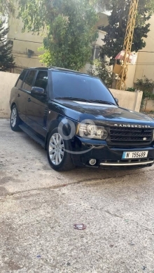Land Rover in Tripoli - Range Rover Vogue Model 2006