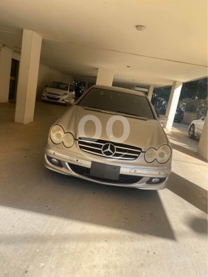 Mercedes-Benz in Niha - Mercedes-Benz model 2004