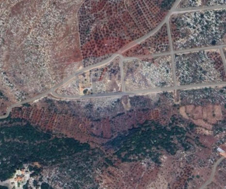 R9-2890 Land for Sale in Nakhleh Koura – 1587 m² in Villa Area