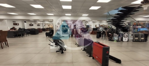 Commercials for sale in Dora - 2100 m2 warehouse with Prime Location for sale in Dora/On the highwayNE15W32
