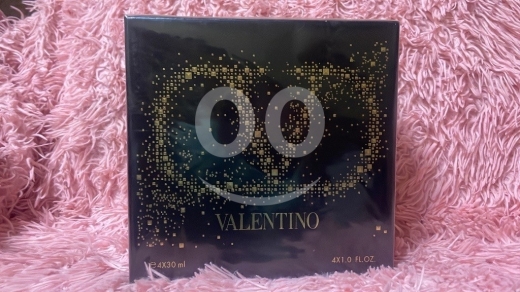 Santé & Beauté dans Tabbaneh - طقم عطور فالنتينو الرجالي الفاخر 4 قطع سعة 30 مل | Valentino Men&#039;s Luxury Fragrance Set 4-Piece 30ml
