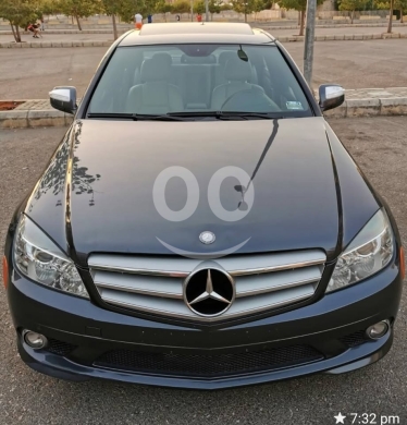 Mercedes-Benz in Sin El Fil - Mercedes C300 model 2009
