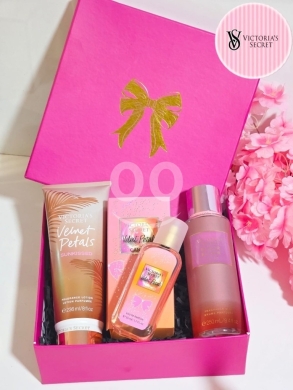 طقم هدايا فيكتوريا سيكريت لوشن ومعطر جسم فاخر | Victoria's Secret Lotion & Fragrance Mist… — 5