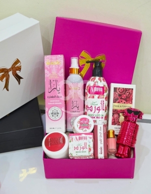 طقم هدايا مسك الرمان والعناية المتكاملة للنساء | Pomegranate Musk & Women's Beauty Gift S… — 3