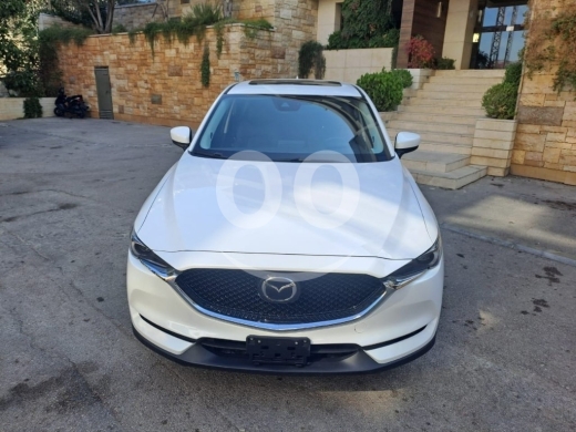 Mazda in Mtaileb - 2017 Mazda CX-5 Grand Touring for Sale (70,000 Miles, Fully Loaded SUV)