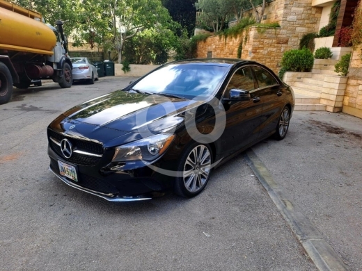 Mercedes-Benz in Mtaileb - 2018 Mercedes-Benz CLA 250 4MATIC for Sale (74,000 Miles, Fully Loaded)