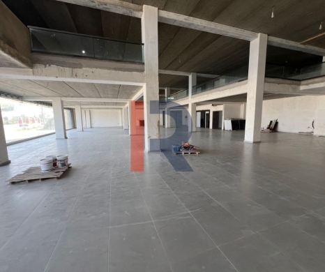 R9-2904 Whole Building for Sale in Qalamoun Highway – 1700 m², 4 Floors, 3 Facades — 2