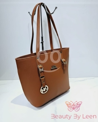 الملابس، الأحذية والزينة في مدينة بيروت - Classic Structured MK-Inspired Tote Bag - Elegant Solid Color Shoulder Handbag with Gold Hardware