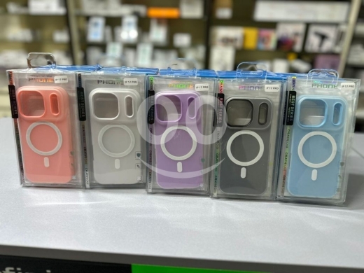 Mobile accessories in Beirut City - كفرات جويروم آيفون المغناطيسية | Joyroom Magnetic iPhone Cases with Sleek Design and Multi-Colors