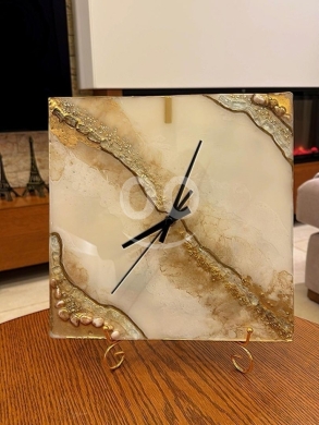 Other Goods in Sour - Handmade Square Resin Clock - Geode Style with Gold & Pearl Accents