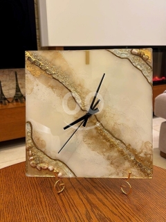 Handmade Square Resin Clock - Geode Style with Gold & Pearl Accents