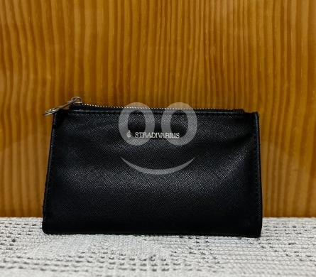 Vêtements, chaussures et accessoires dans Dahr el-Ain - Stradivarius Woven Rectangular Zip Purse/Clutch - Neutral Beige Wristlet